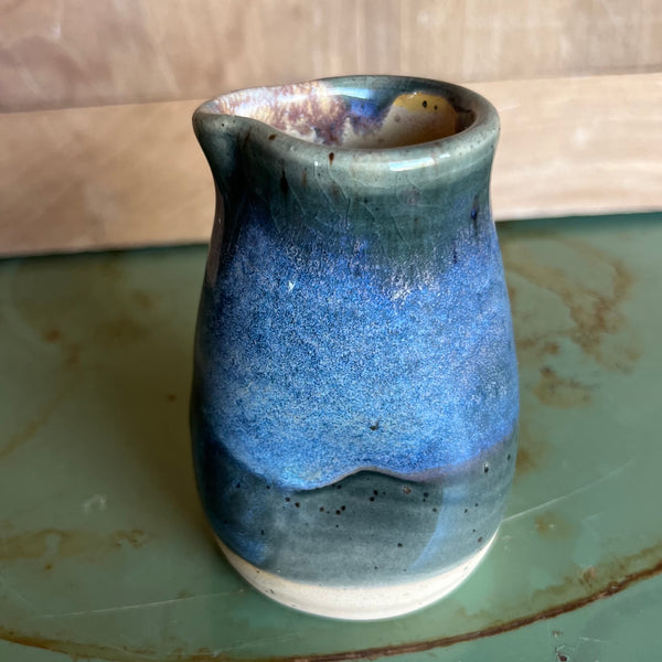 Dimple Pitcher - Twilight on light speckle (DP22)