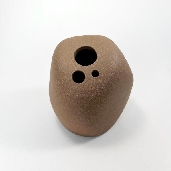 Rock Vase (A04)