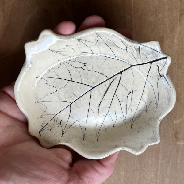 Leaf Dish (DI20)
