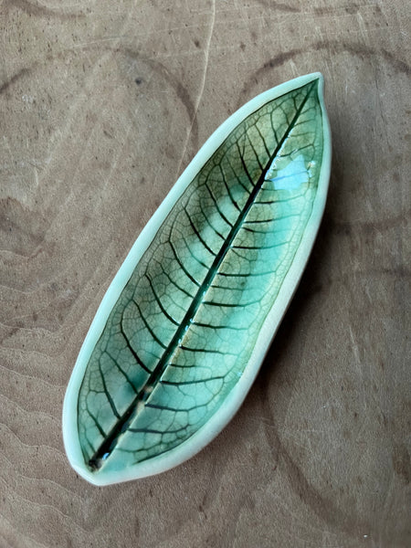 Leaf Pottery - Common Milkweed Dish (sm)