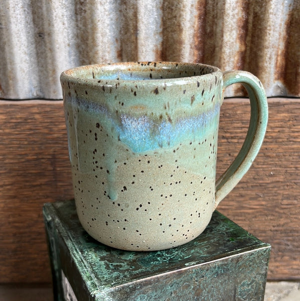 Mug with floral pattern (C26)