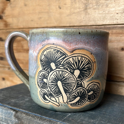Mug with mushrooms (CP35)