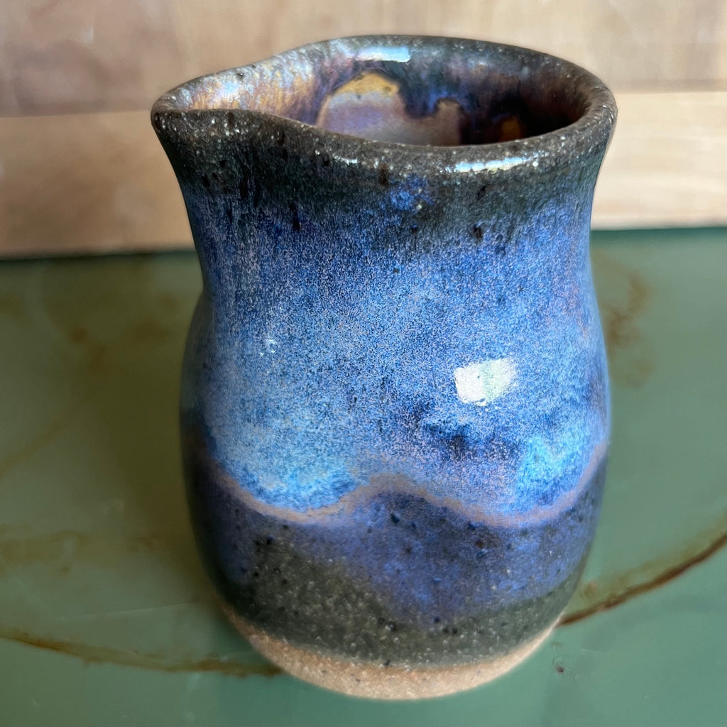 Dimple Pitcher - Twilight on speckle (DP20)