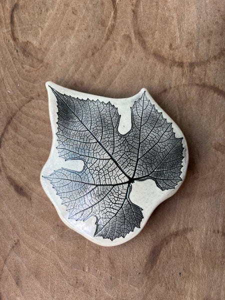 Leaf Pottery - Wild Grape Wall hanging