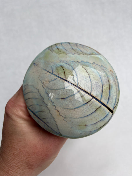 Mushroom Garden House - Bee Balm leaf impression (Q15)